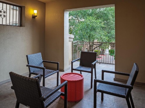Hotel Indigo San Antonio Riverwalk an IHG Hotel - image 32