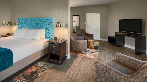 Hotel Indigo San Antonio Riverwalk an IHG Hotel - image 39