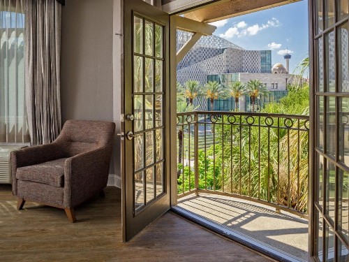 Hotel Indigo San Antonio Riverwalk an IHG Hotel - image 46