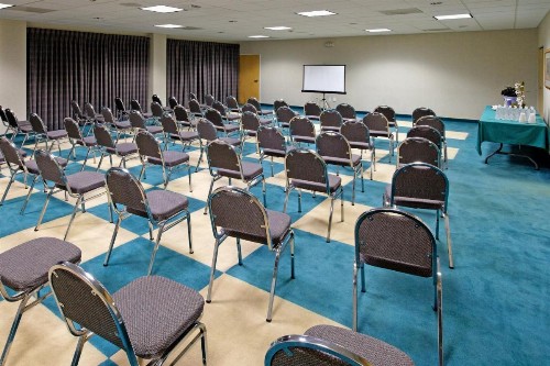 Holiday Inn Express Hotel & Suites San Antonio - Rivercenter Area an IHG Hotel - image 13