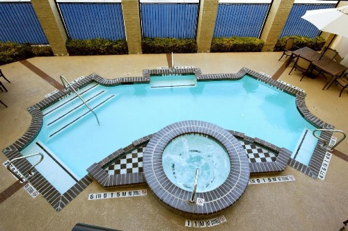 Holiday Inn Express Hotel & Suites San Antonio - Rivercenter Area an IHG Hotel - image 37
