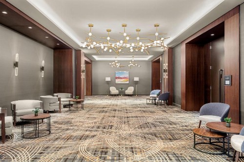 Holiday Inn San Antonio International Airport - image 5