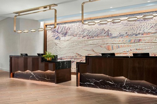 Holiday Inn San Antonio International Airport - image 9