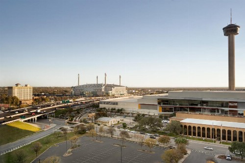 Staybridge Suites San Antonio Downtown Convention Center - image 11