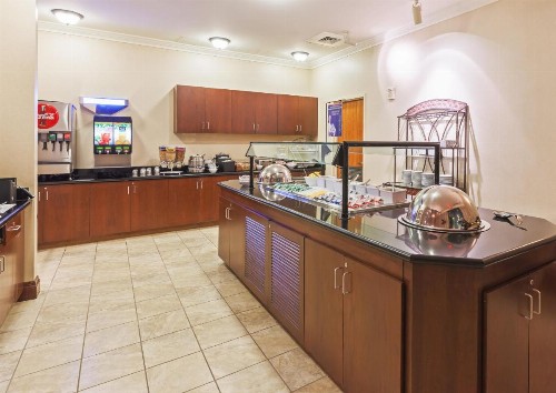 Staybridge Suites San Antonio Downtown Convention Center - image 35