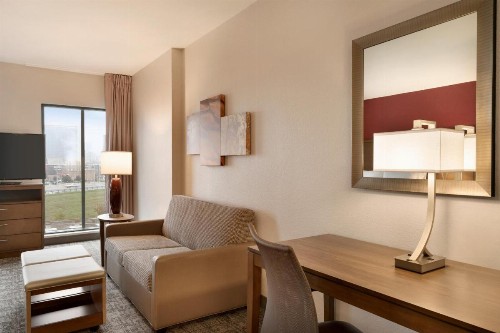 Staybridge Suites San Antonio Downtown Convention Center - image 44