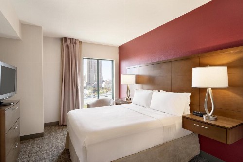 Staybridge Suites San Antonio Downtown Convention Center - image 45