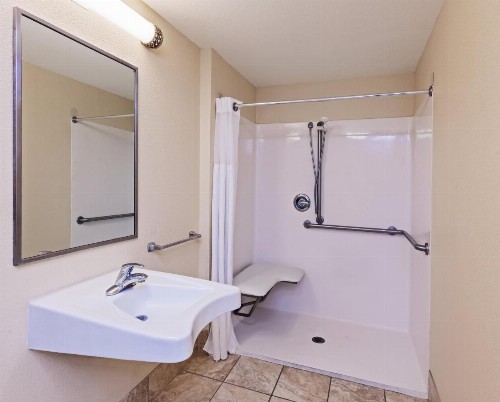 Staybridge Suites San Antonio Downtown Convention Center - image 48