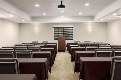 Country Inn & Suites by Radisson Lackland AFB (San Antonio) TX - image 13