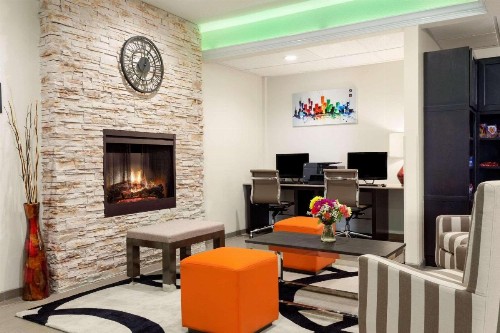 Country Inn & Suites by Radisson Lackland AFB (San Antonio) TX - image 2