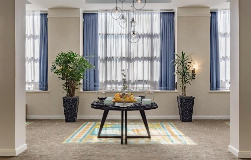 Holiday Inn San Antonio-Riverwalk an IHG Hotel - image 8