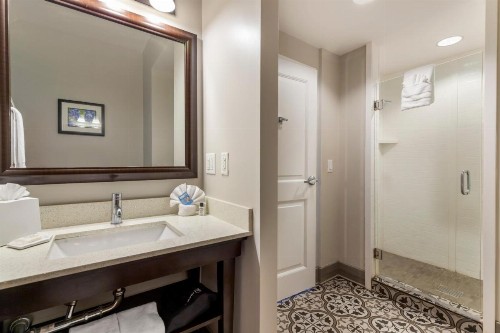 Hotel Gibbs Downtown Riverwalk - image 26