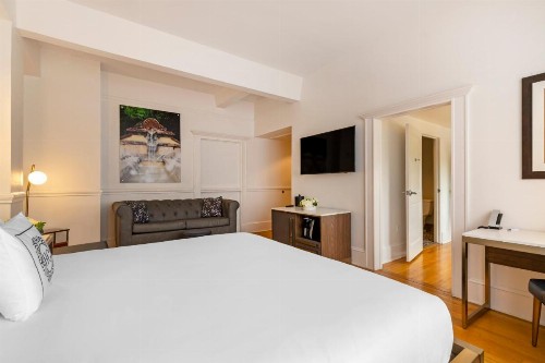 Hotel Gibbs Downtown Riverwalk - image 31