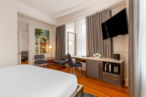 Hotel Gibbs Downtown Riverwalk - image 38