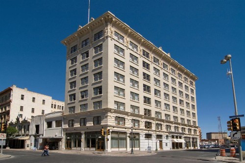 Hotel Gibbs Downtown Riverwalk - image 45