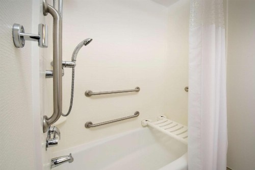 Hampton Inn & Suites San Antonio Northwest/Medical Center - image 12