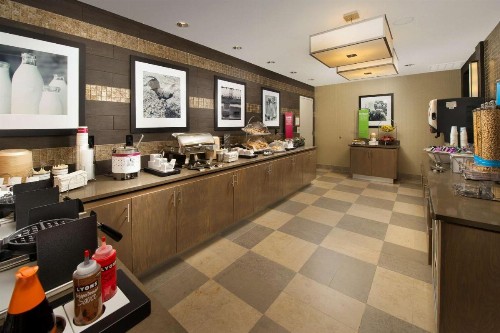 Hampton Inn & Suites San Antonio Northwest/Medical Center - image 4