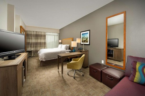 Hampton Inn & Suites San Antonio Northwest/Medical Center - image 6