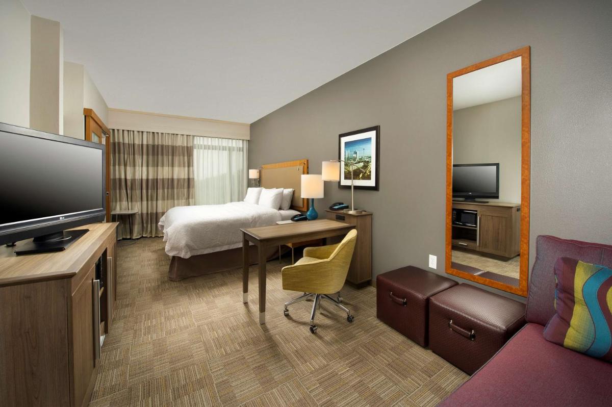 Hampton Inn & Suites San Antonio Northwest/Medical Center - image 6