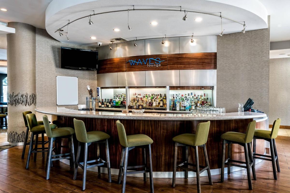 Courtyard by Marriott San Antonio SeaWorld®/Westover Hills - image 2