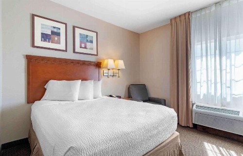 Extended Stay America Suites - San Antonio - North - image 36