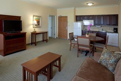 Staybridge Suites San Antonio Sea World an IHG Hotel - image 6