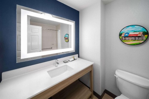 La Quinta by Wyndham San Antonio Northwest - image 41