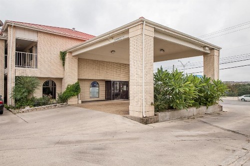 Motel 6-San Antonio TX - Fiesta Trails - image 19
