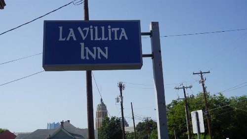 La Villita Inn - image 13