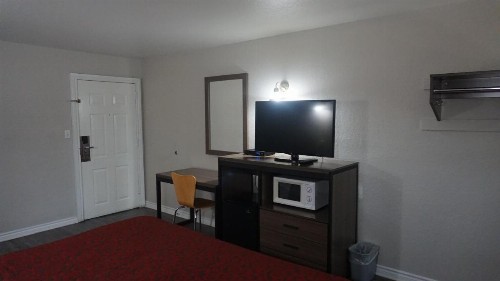 La Villita Inn - image 22