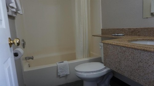 La Villita Inn - image 31