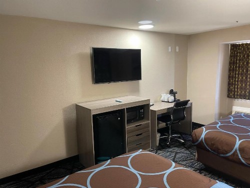 Microtel Inn & Suites by Wyndham San Antonio Downtown NorthE - image 12