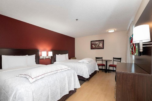 Red Roof Inn PLUS+ San Antonio Downtown - Riverwalk - image 11