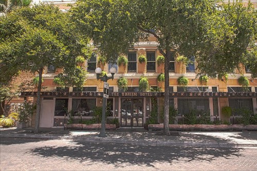 O'Brien Riverwalk Boutique Hotel - image 26