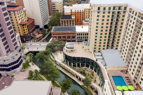 Embassy Suites San Antonio Riverwalk-Downtown - image 10