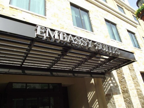 Embassy Suites San Antonio Riverwalk-Downtown - image 4