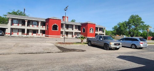 Econo Inn Lackland AFB-Seaworld San Antonio - image 7