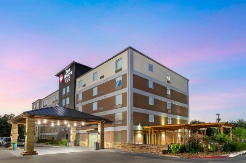 Best Western Plus Downtown North - image 18