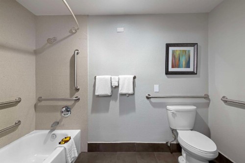Best Western Plus Downtown North - image 24