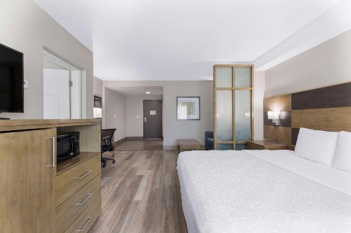 Best Western Plus Downtown North - image 25
