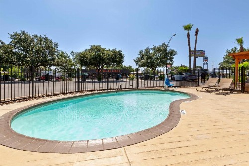 Best Western Plus Downtown North - image 8