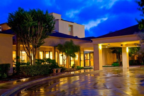 Courtyard by Marriott San Antonio Airport - image 13