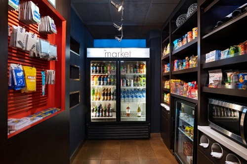 Courtyard by Marriott San Antonio Airport - image 14