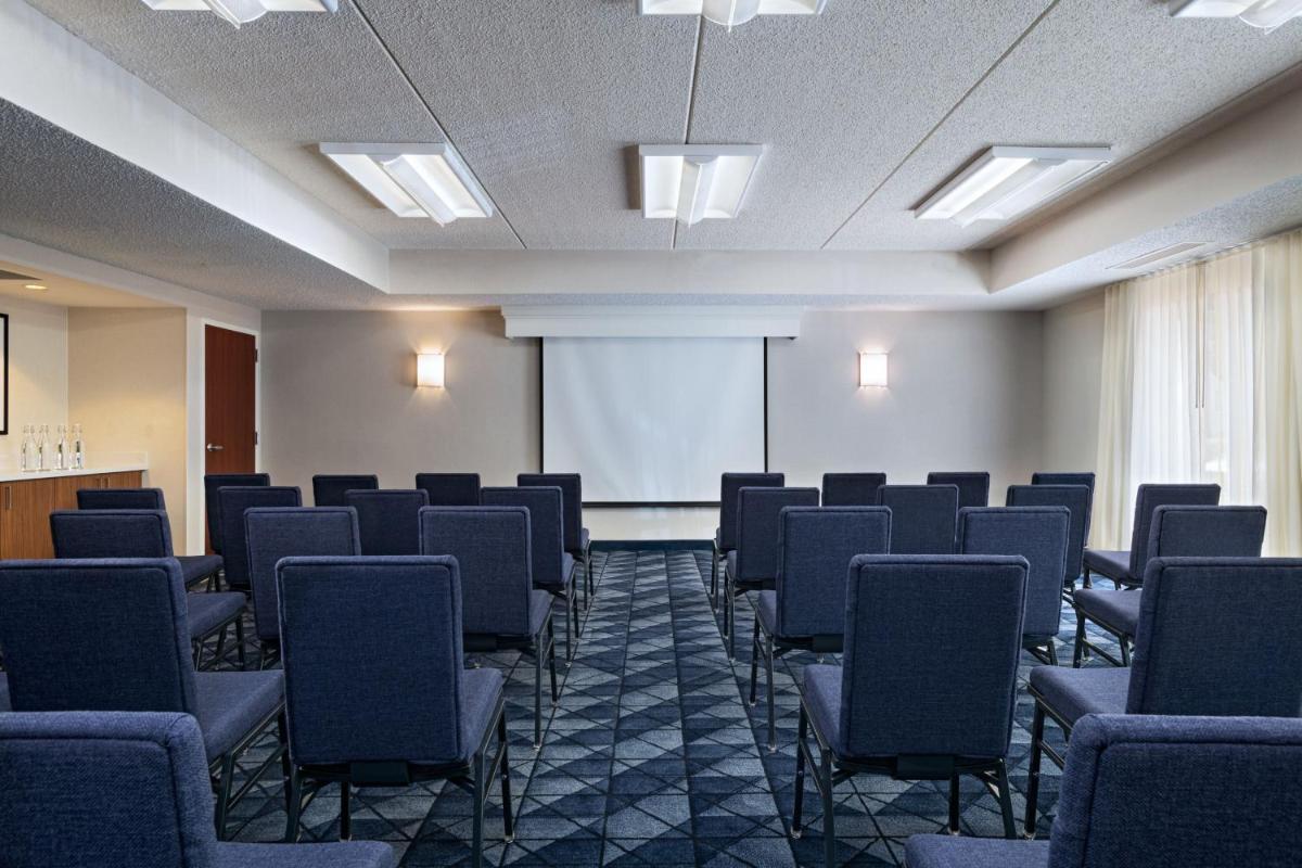Courtyard by Marriott San Antonio Downtown - image 2