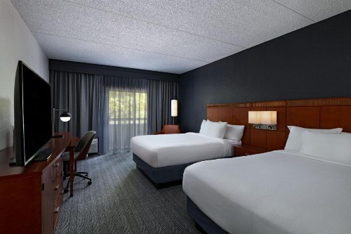 Courtyard by Marriott San Antonio Downtown - image 28
