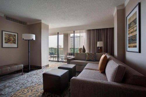 San Antonio Marriott Riverwalk - image 25