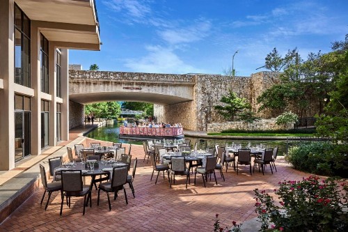 San Antonio Marriott Riverwalk - image 33