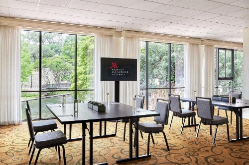 San Antonio Marriott Riverwalk - image 37