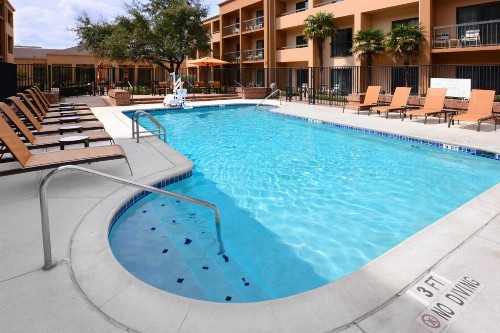 Courtyard by Marriott San Antonio Medical Center - image 19