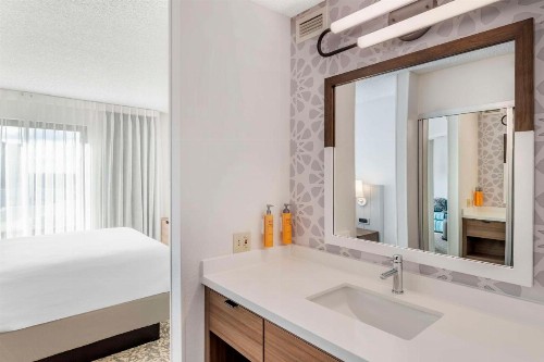 Sonesta ES Suites San Antonio Downtown Alamo Plaza - image 39